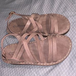 Nude sandal